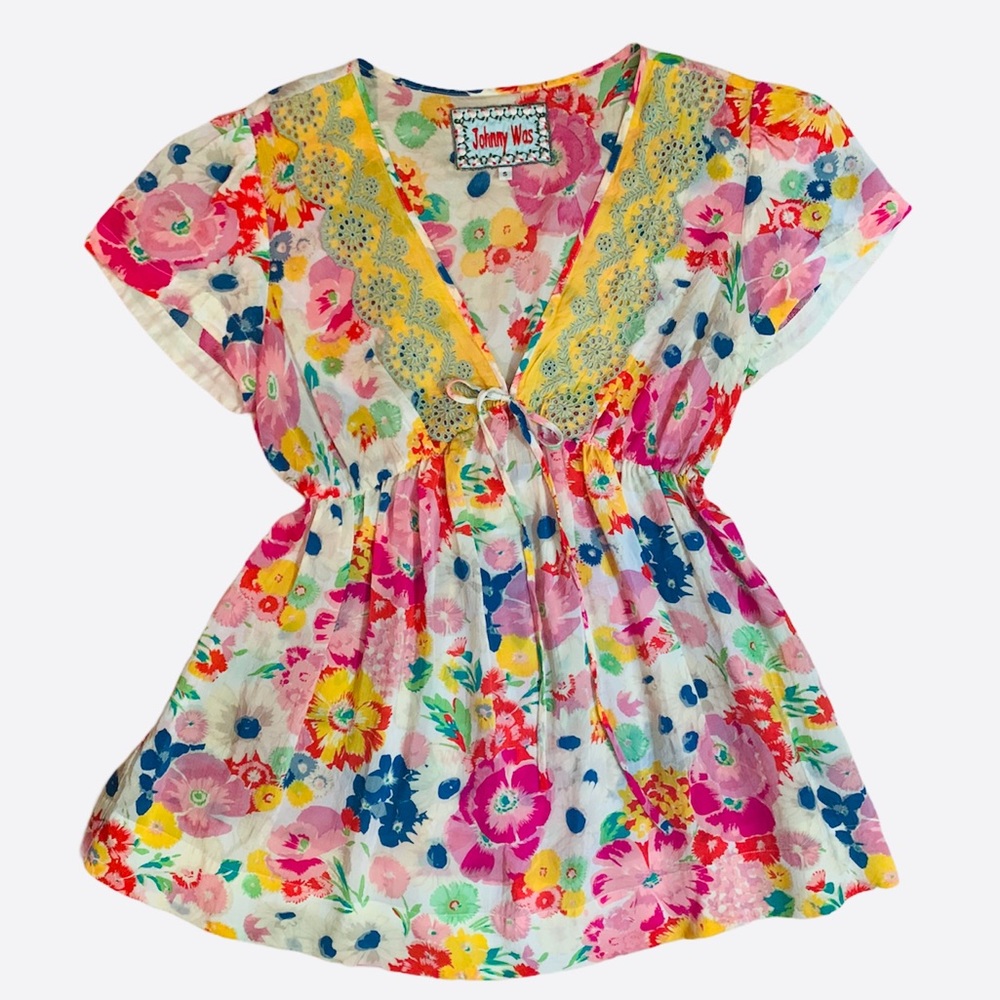 Johnny Was Floral Scalloped Eyelet V-Neck Small